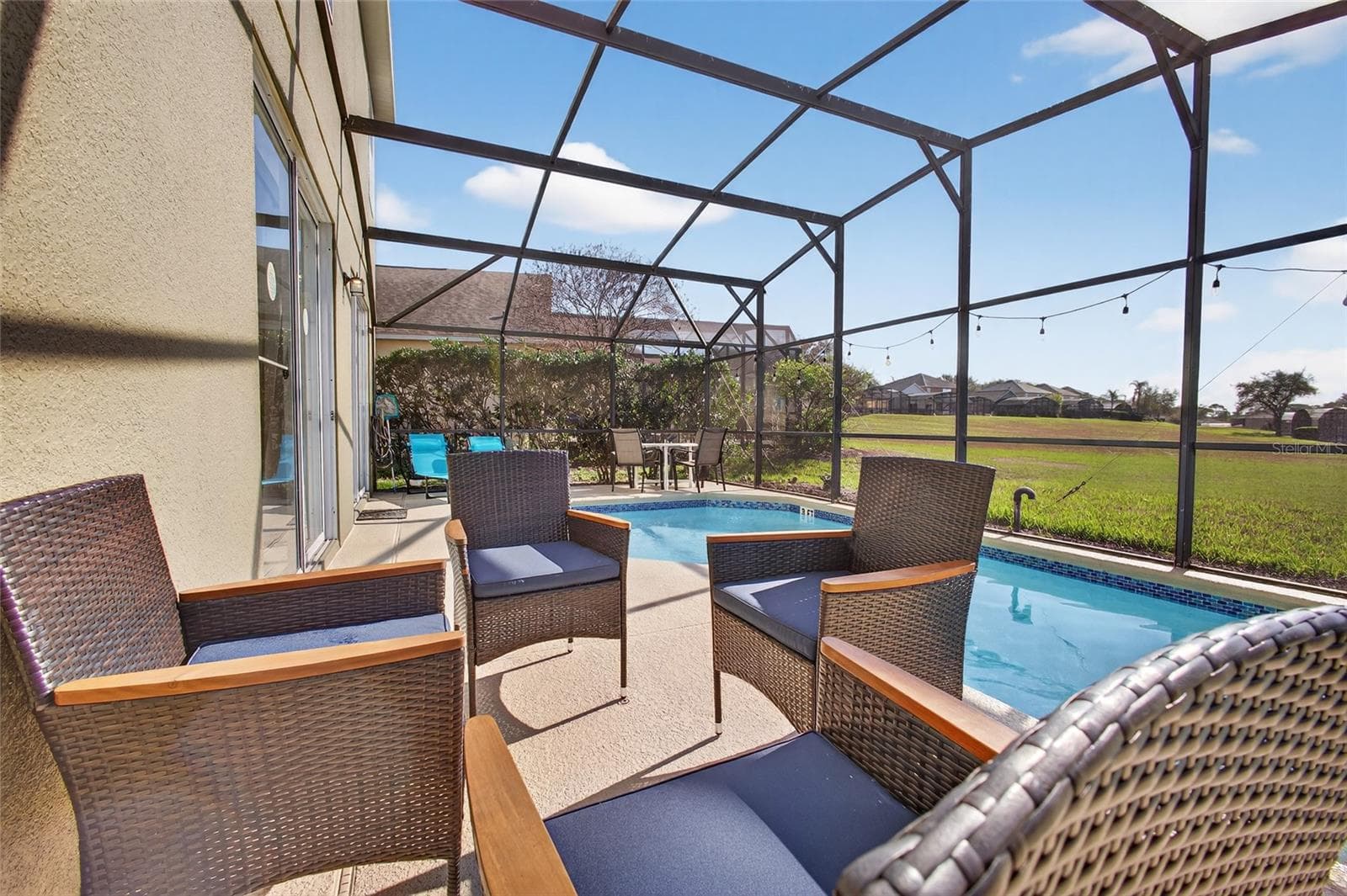 Single Family Residence at 2605 EMERALD ISLAND BLVD, KISSIMMEE, photo 54 of 56