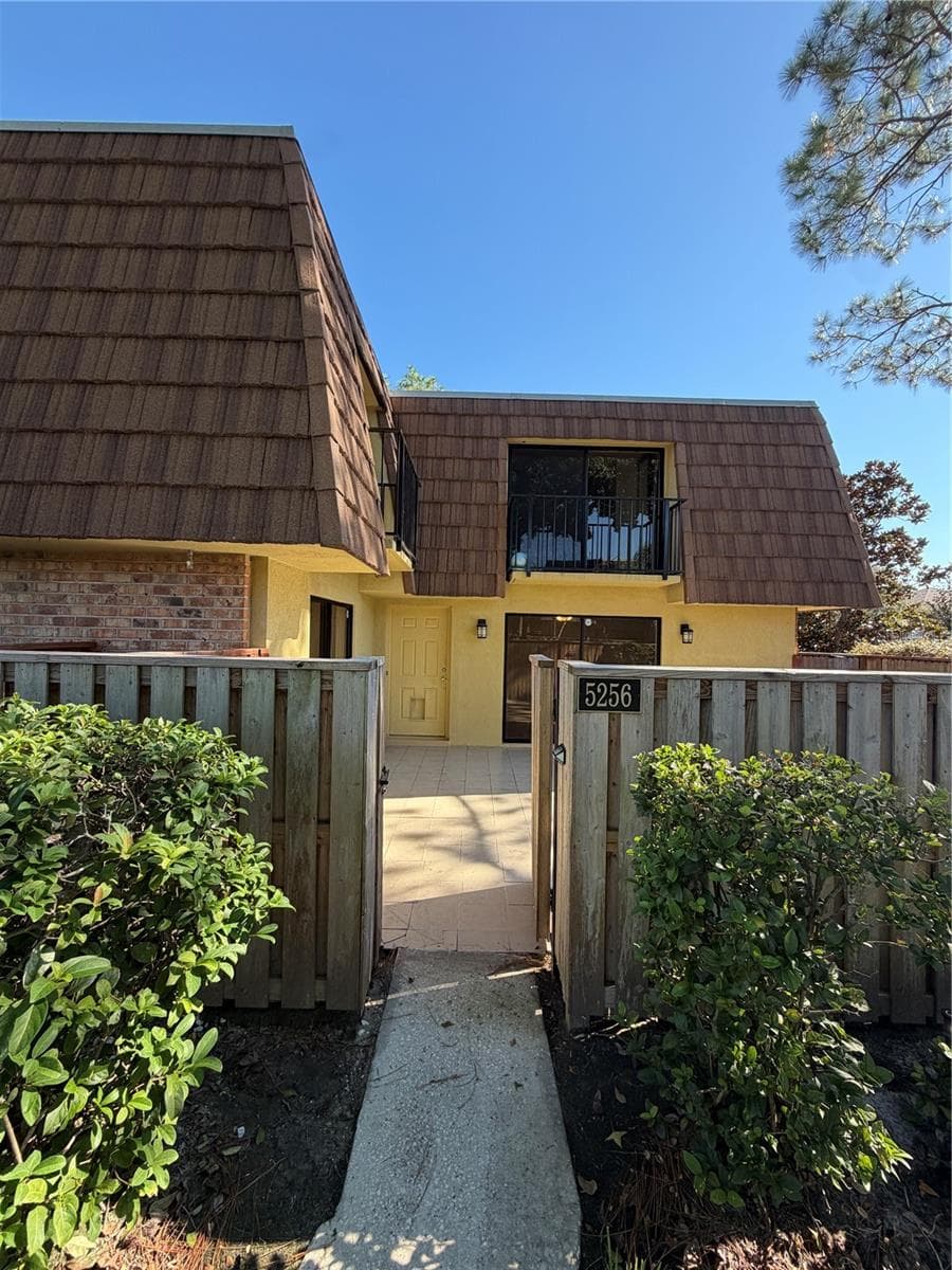 Condominium at 5256 MIDDLE CT #104, ORLANDO, photo 4 of 25