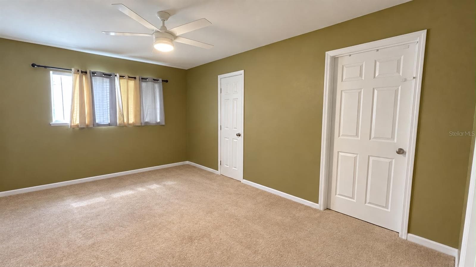 Single Family Residence at 3330 KELSEY LN, ST CLOUD, photo 5 of 14