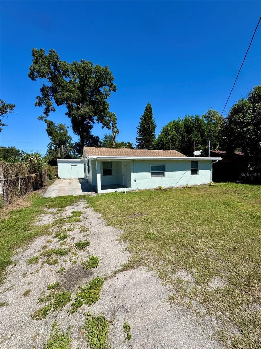 Single Family Residence at 2313 W RIO VISTA AVE, TAMPA, photo 2 of 36