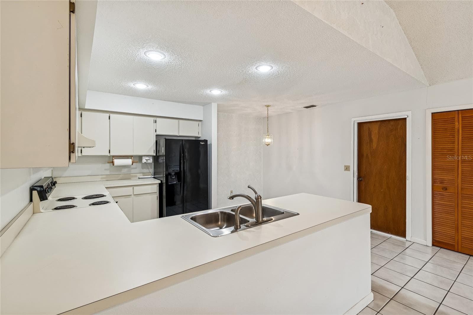 Condominium at 23227 CLUB VILLAS DR #38, LAND O LAKES, photo 13 of 50