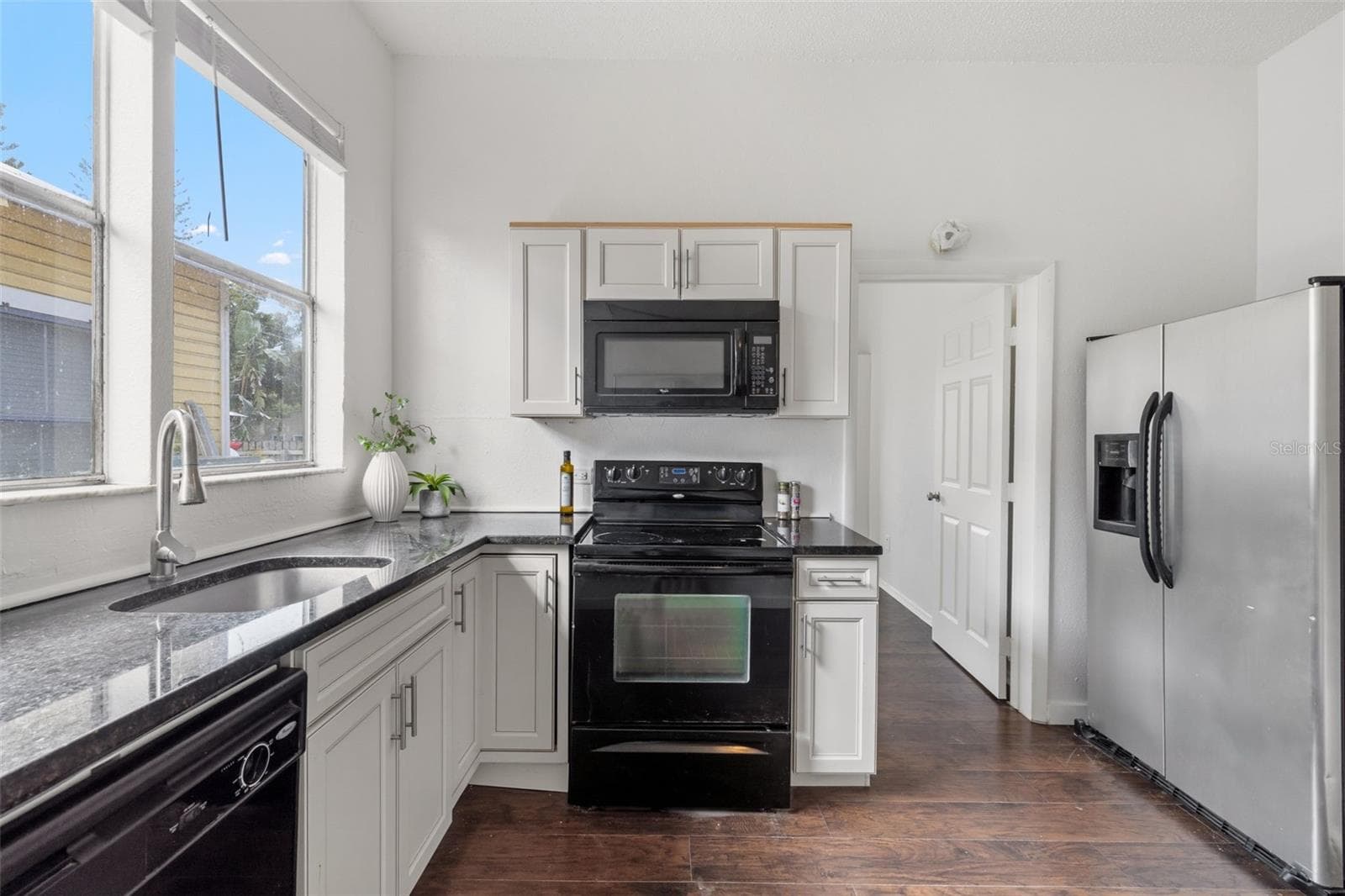 Duplex at 2204 N 10TH ST, TAMPA, photo 5 of 57