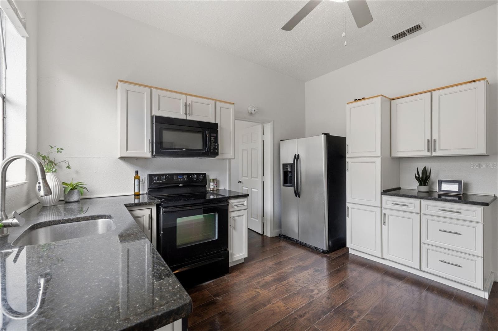 Duplex at 2204 N 10TH ST, TAMPA, photo 17 of 57