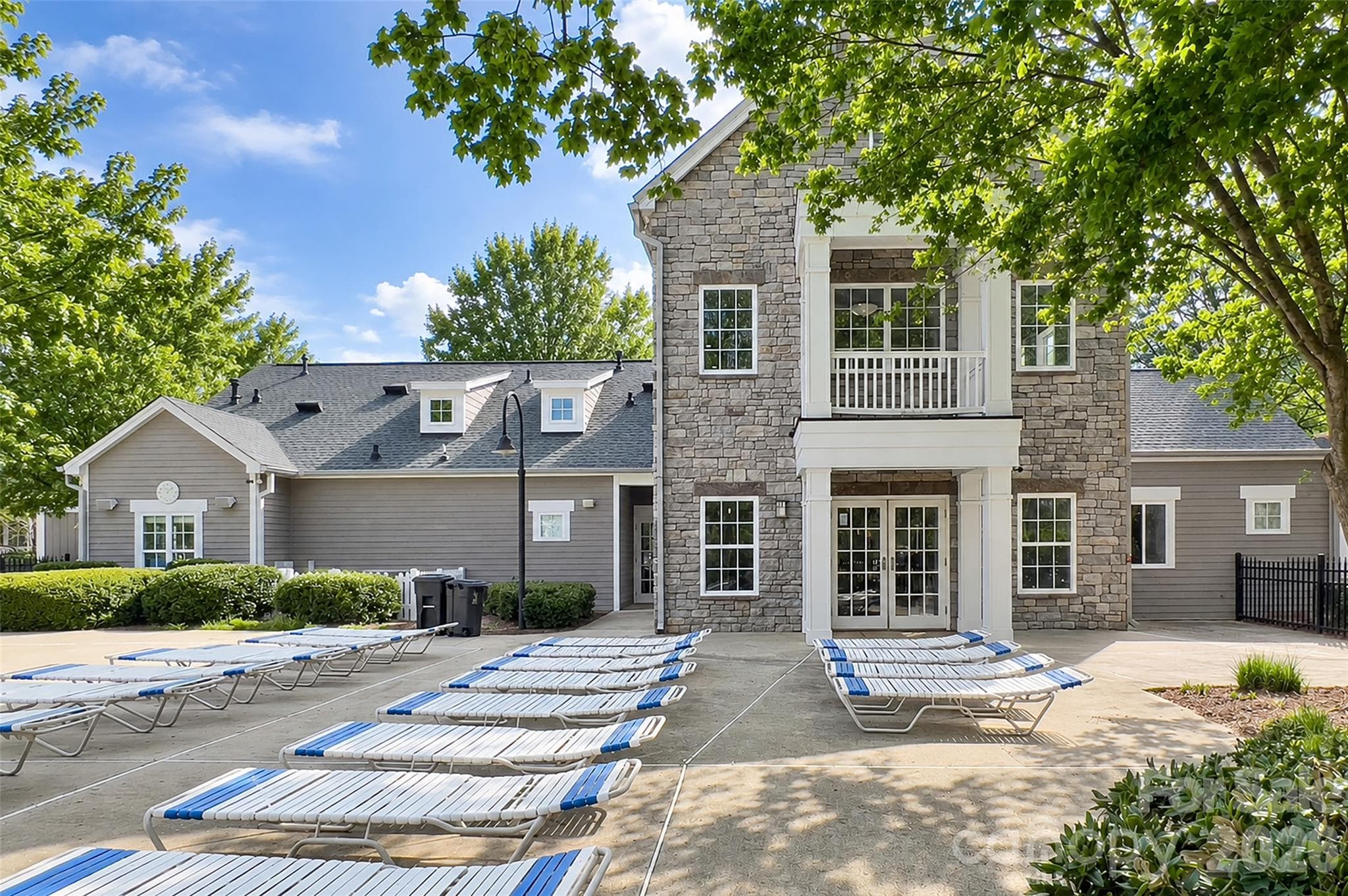 Single Family Residence at 16619 Spruell Street, Huntersville, photo 34 of 38