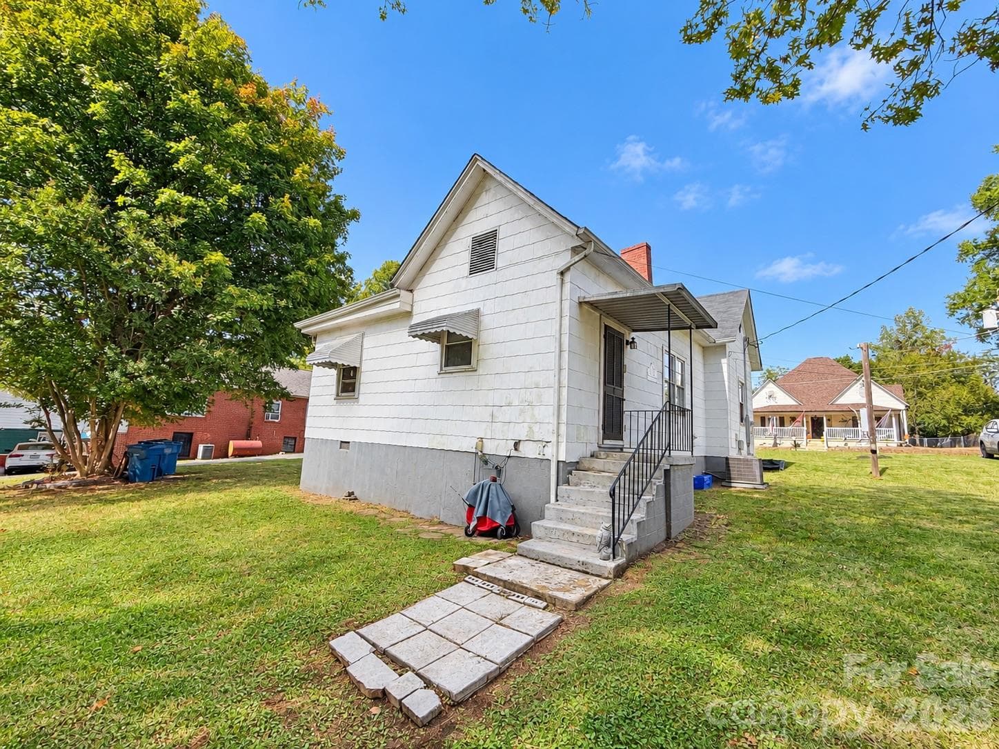 Single Family Residence at 745 6th Avenue SW, Hickory, photo 17 of 18