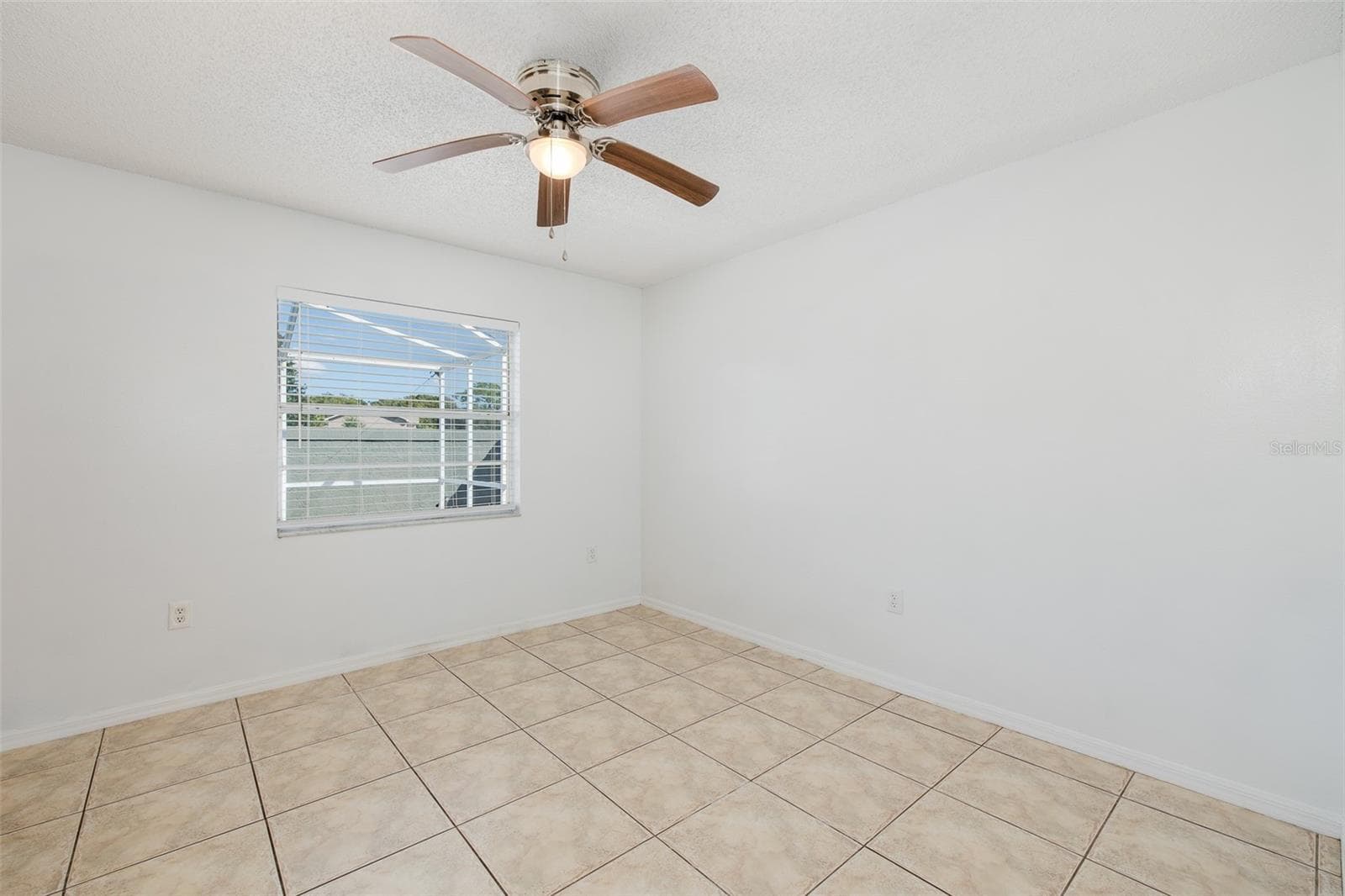 Bedroom 2 - 8231 MATTHEW DR, NEW PORT RICHEY