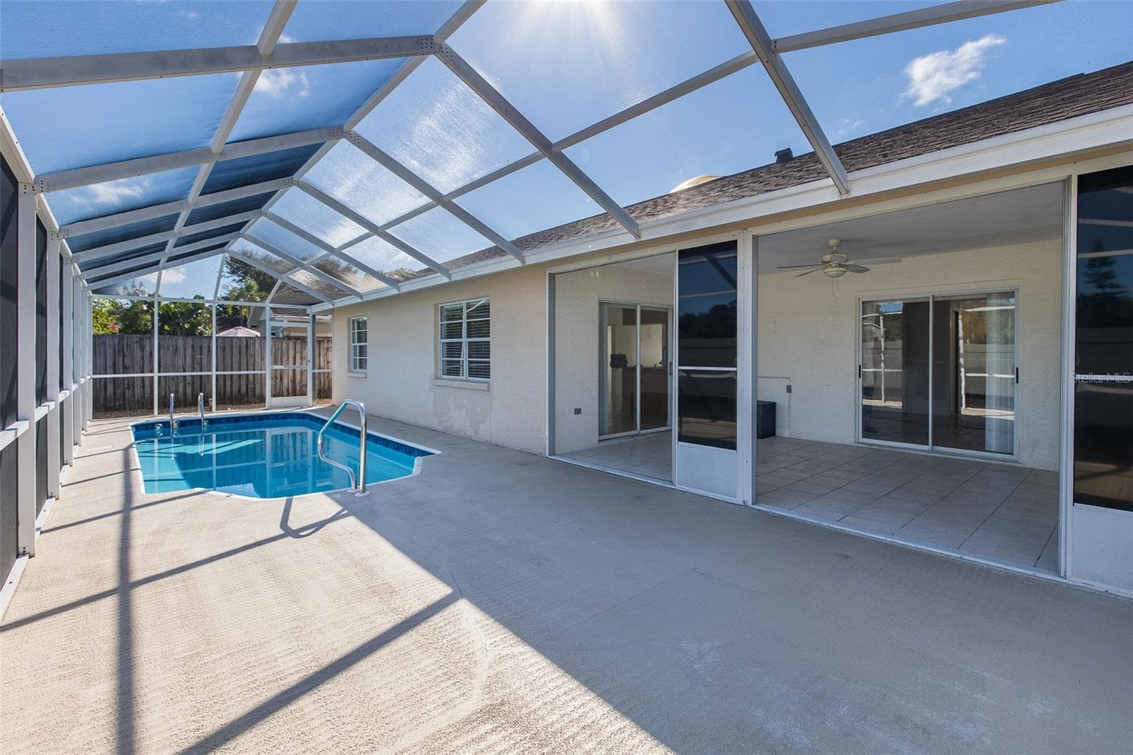 Pool and lanai's - 8231 MATTHEW DR, NEW PORT RICHEY