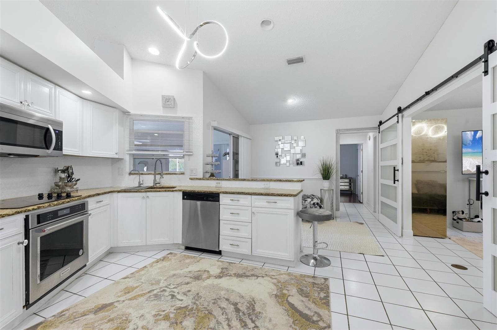 Single Family Residence at 4246 HEARTHSTONE DR, SARASOTA, photo 13 of 38