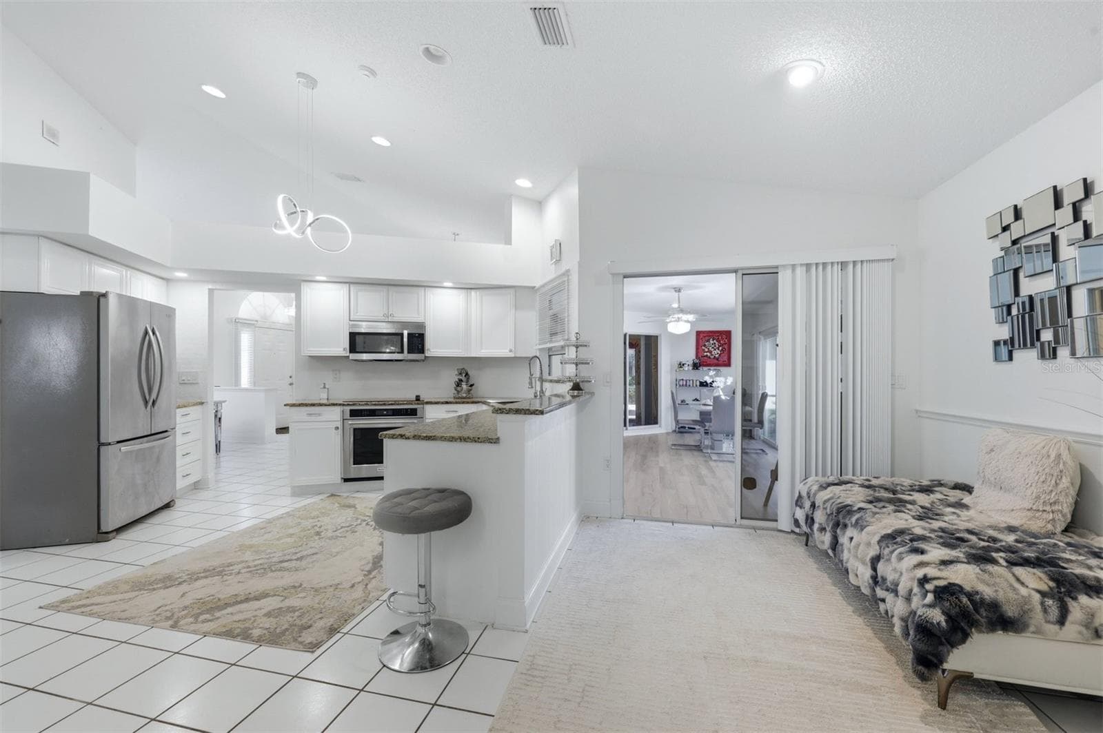 Single Family Residence at 4246 HEARTHSTONE DR, SARASOTA, photo 16 of 38
