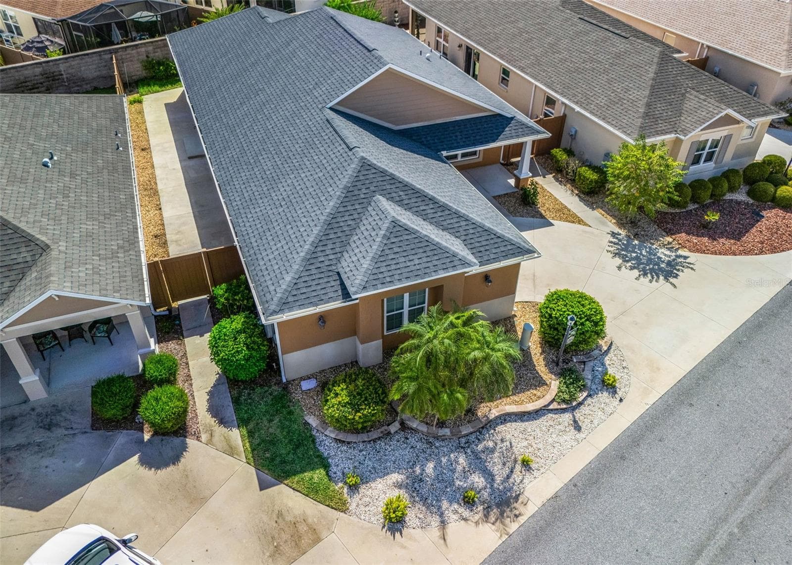Villa at 2414 NELLIE RD, THE VILLAGES, photo 3 of 43