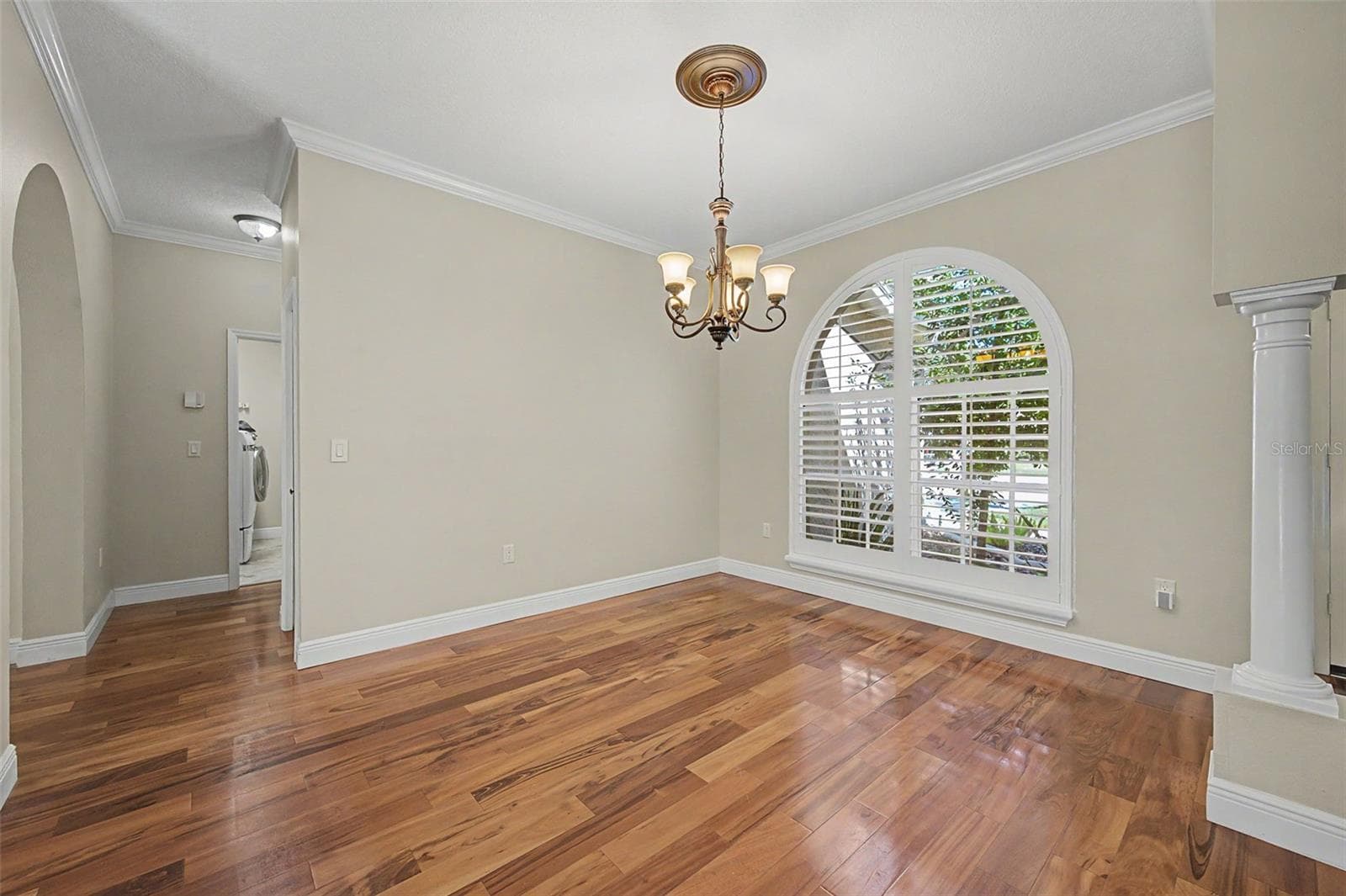 Single Family Residence at 1558 E LAKE WOODLANDS PKWY, OLDSMAR, photo 7 of 53
