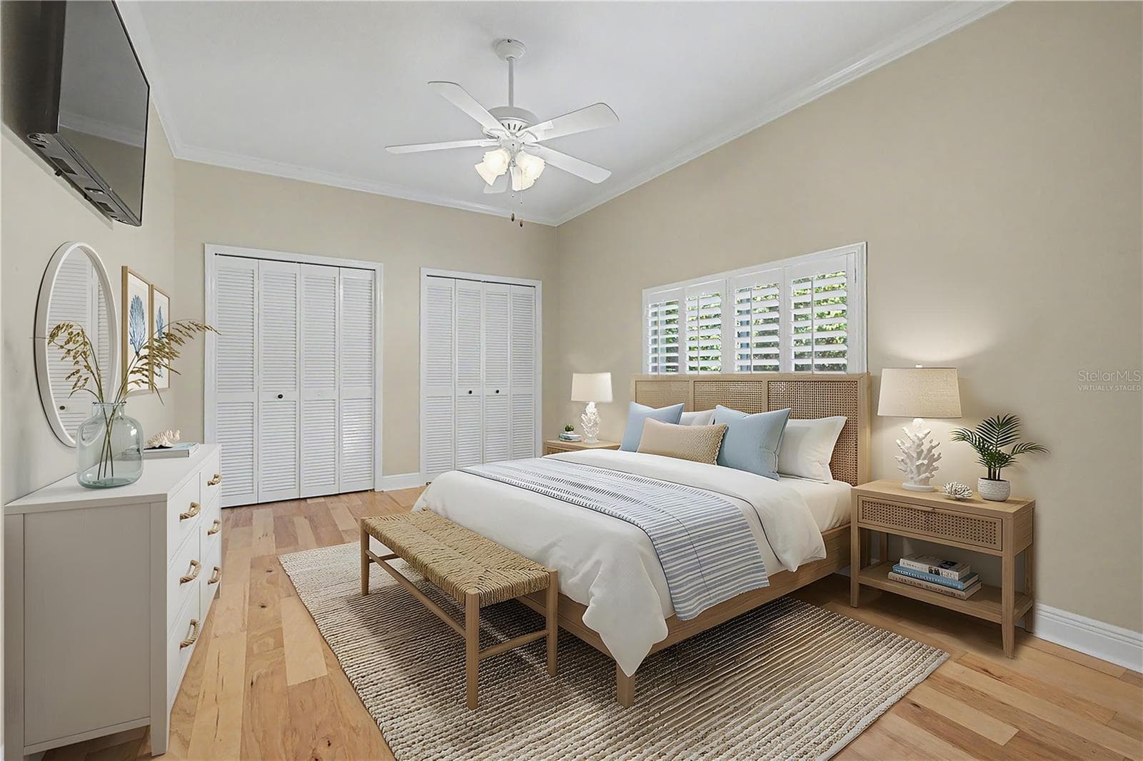 Virtually Staged - 1558 E LAKE WOODLANDS PKWY, OLDSMAR