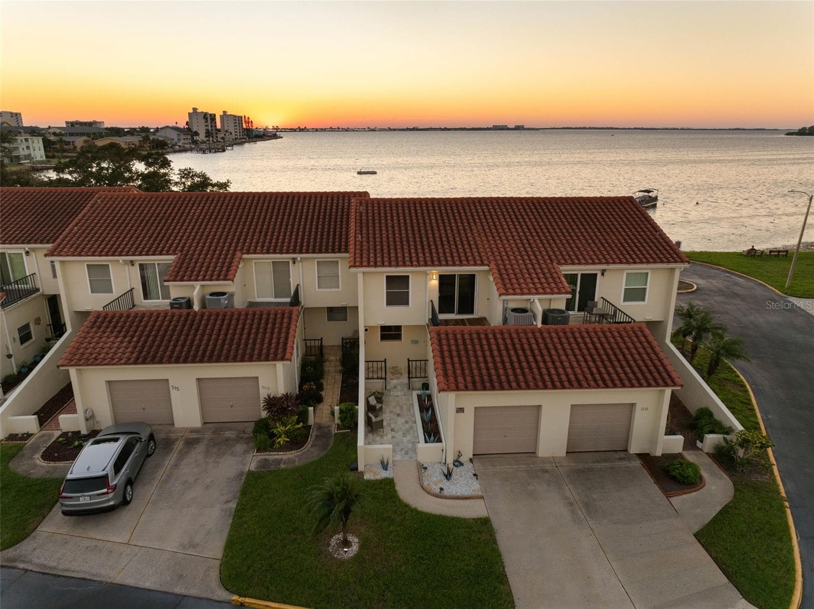 2700 BAYSHORE BLVD #511