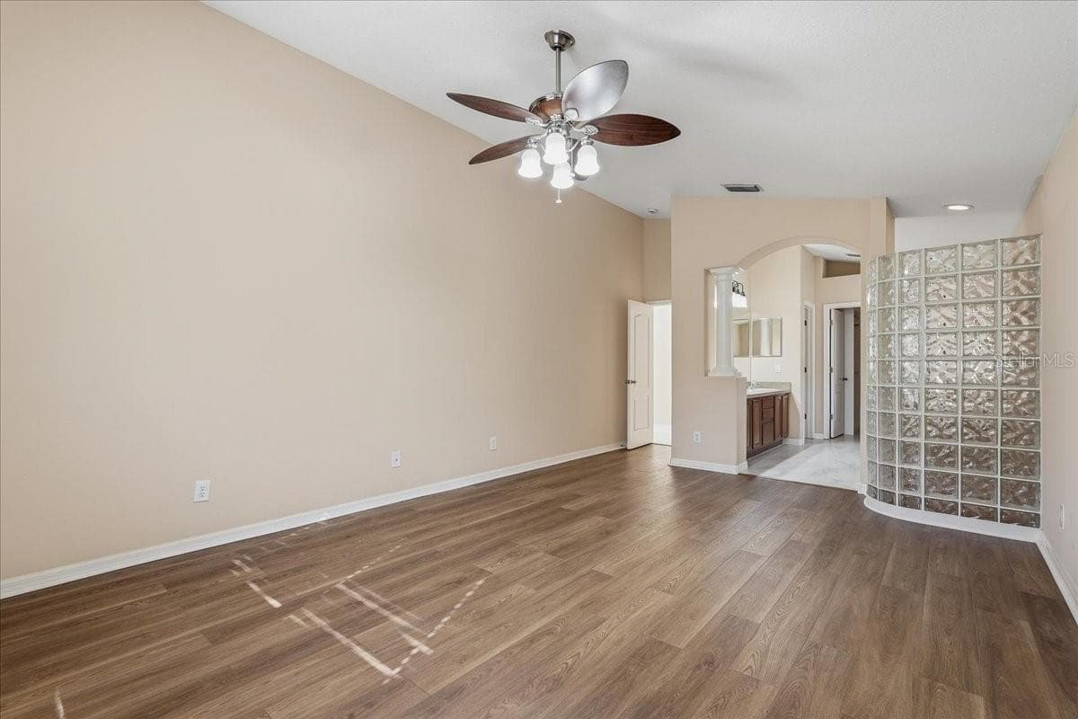 Single Family Residence at 8211 CANYON CREEK WAY, TAMPA, photo 28 of 78