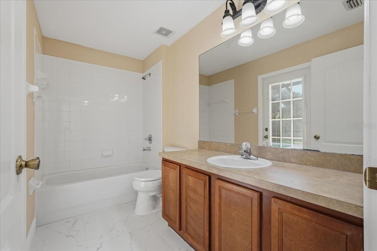 Single Family Residence at 8211 CANYON CREEK WAY, TAMPA, photo 41 of 78