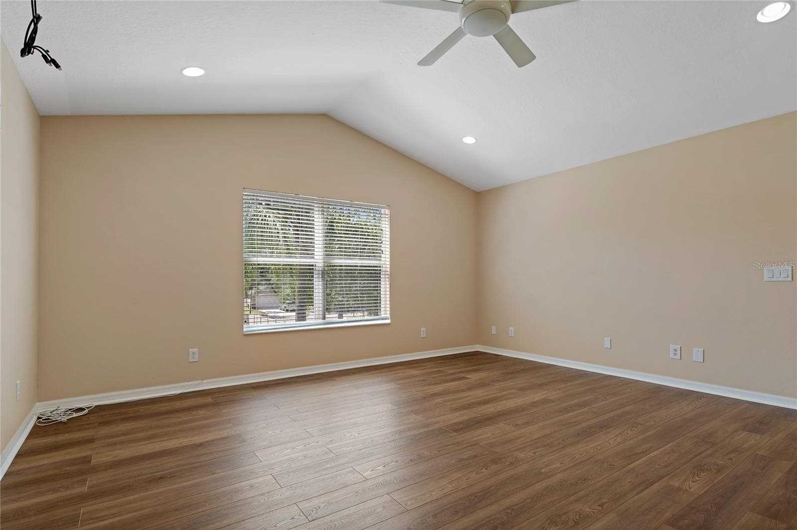 Single Family Residence at 8211 CANYON CREEK WAY, TAMPA, photo 45 of 78