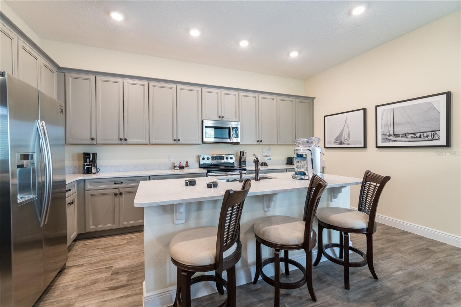 Single Family Residence at 8045 SURF ST, KISSIMMEE, photo 6 of 45