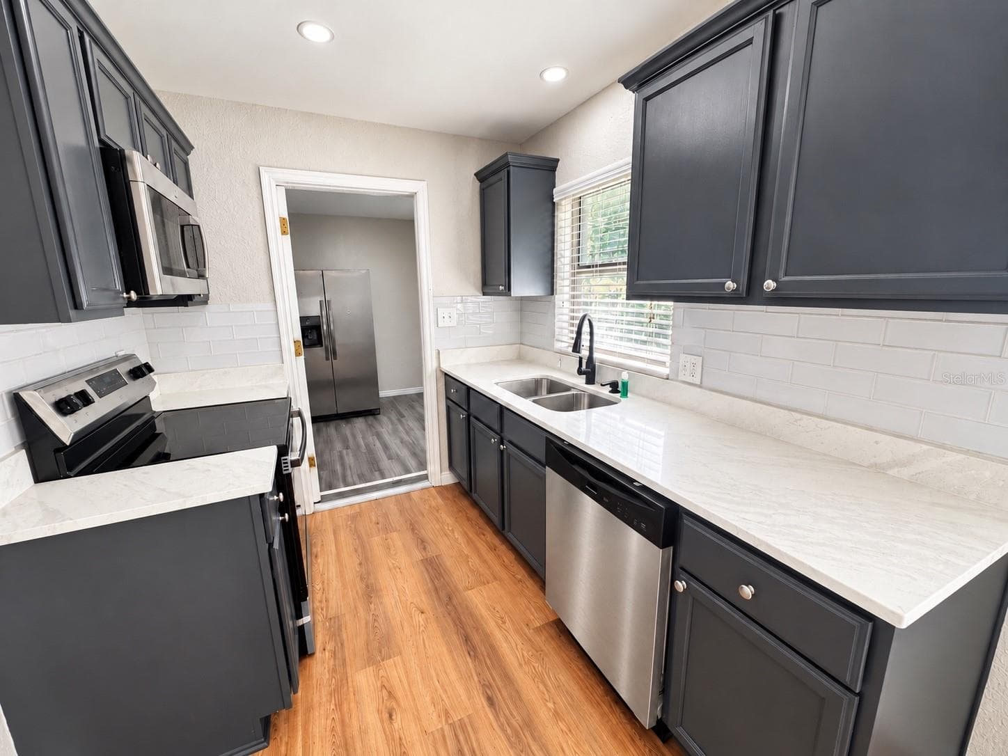 Single Family Residence at 4692 BARLEY ST, ORLANDO, photo 11 of 27