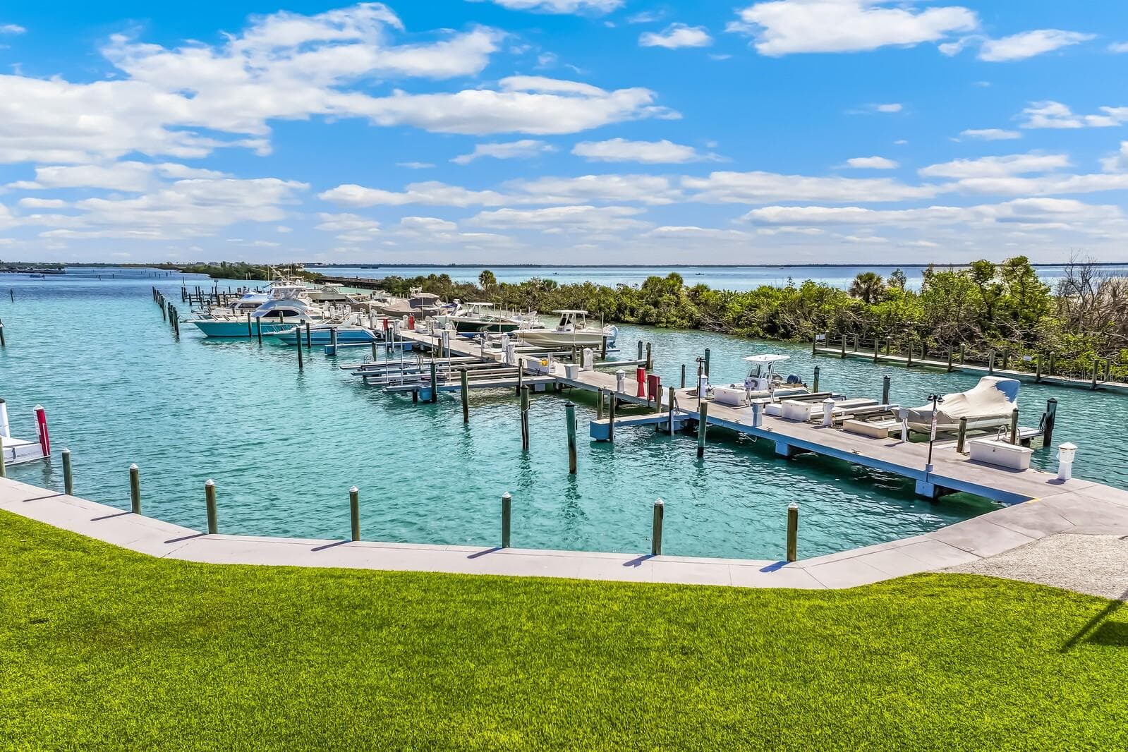 5850 GASPARILLA RD #M4
