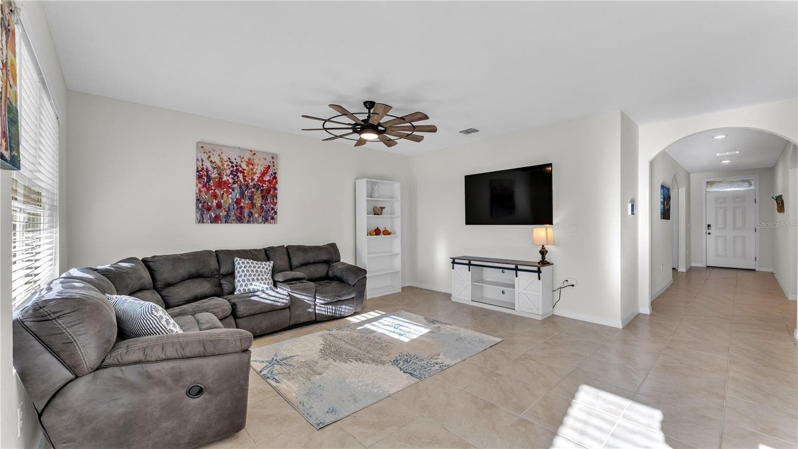 Single Family Residence at 5606 SILTSTONE ST, LAKELAND, photo 6 of 34