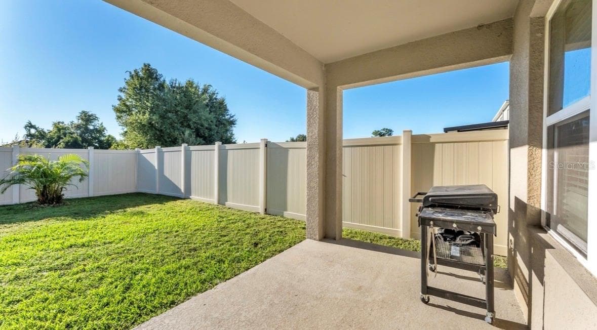 Single Family Residence at 5606 SILTSTONE ST, LAKELAND, photo 24 of 34