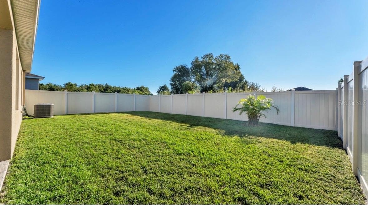 Single Family Residence at 5606 SILTSTONE ST, LAKELAND, photo 26 of 34