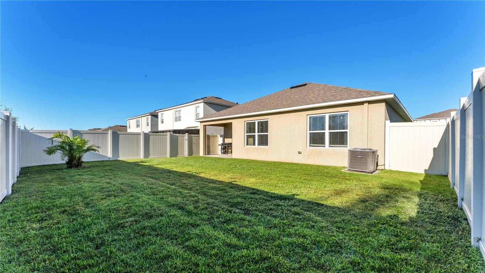 Single Family Residence at 5606 SILTSTONE ST, LAKELAND, photo 27 of 34