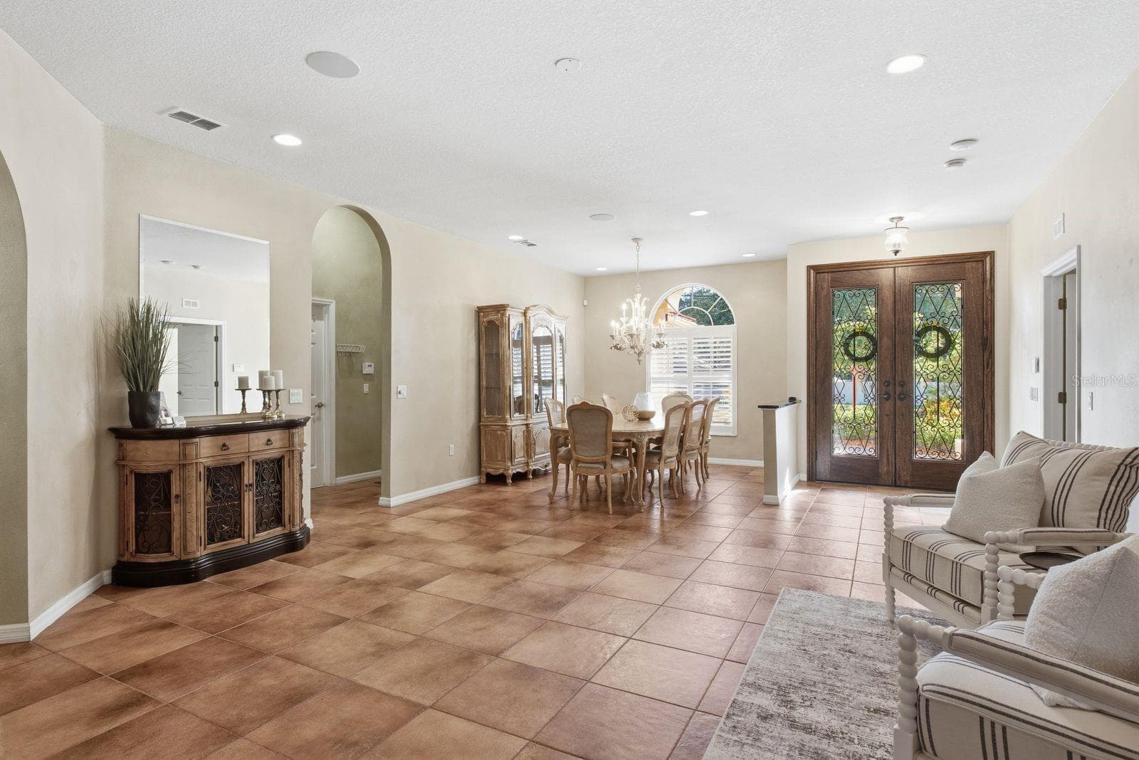 Single Family Residence at 580 S FLORIDA AVE, TARPON SPRINGS, photo 6 of 42