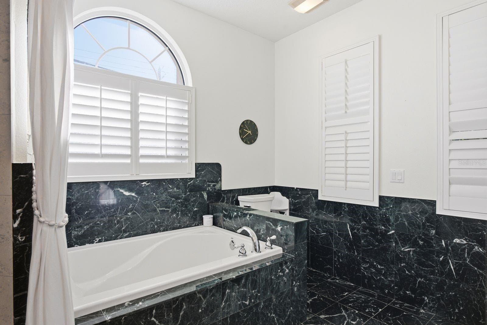 Single Family Residence at 580 S FLORIDA AVE, TARPON SPRINGS, photo 20 of 42