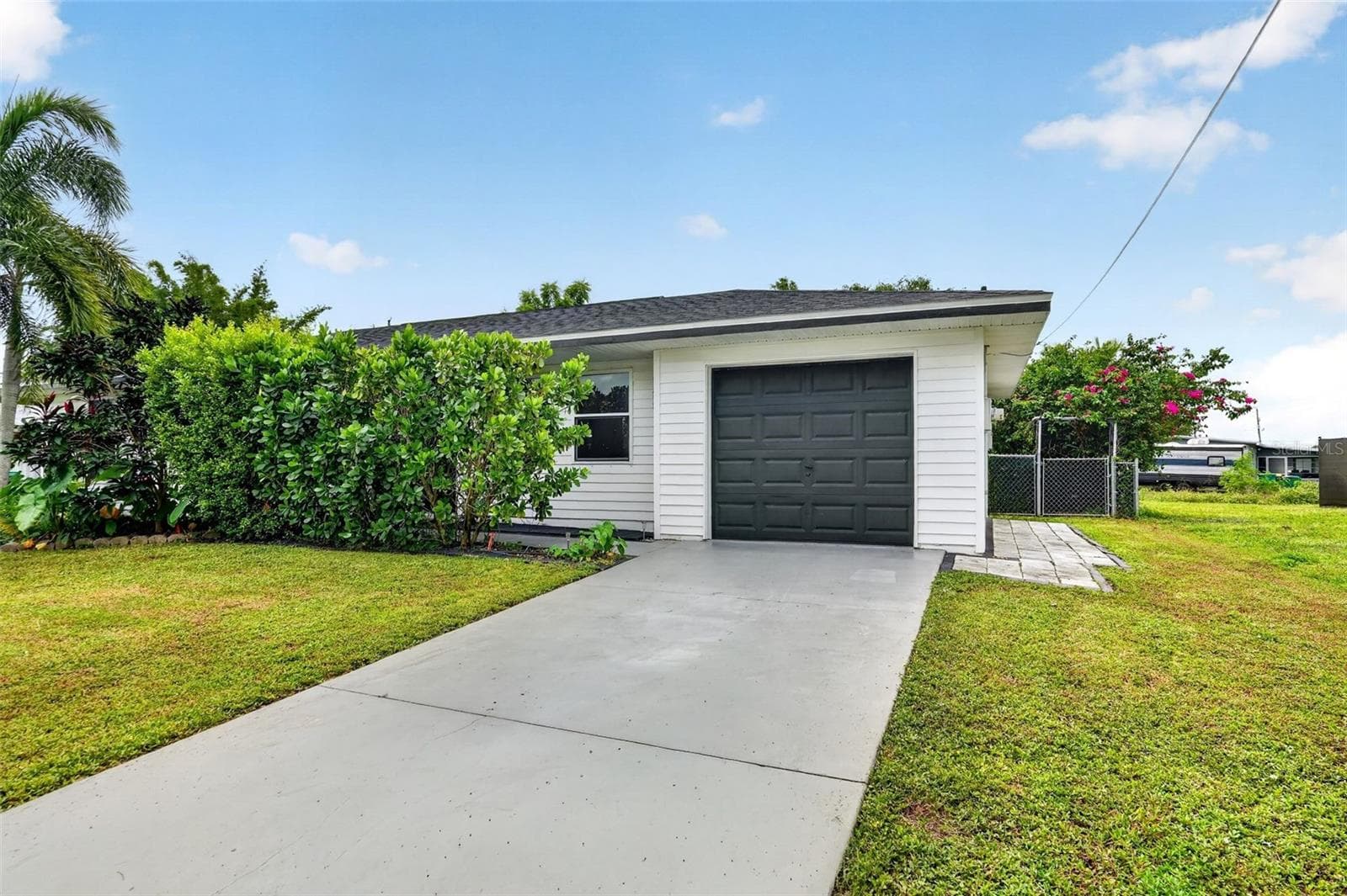Single Family Residence at 21883 CATHERINE AVE, PORT CHARLOTTE, photo 2 of 38