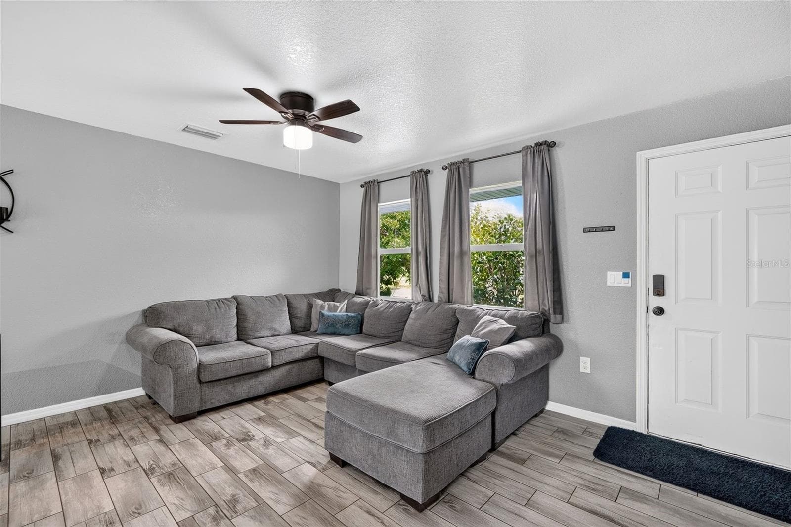 Single Family Residence at 21883 CATHERINE AVE, PORT CHARLOTTE, photo 9 of 38