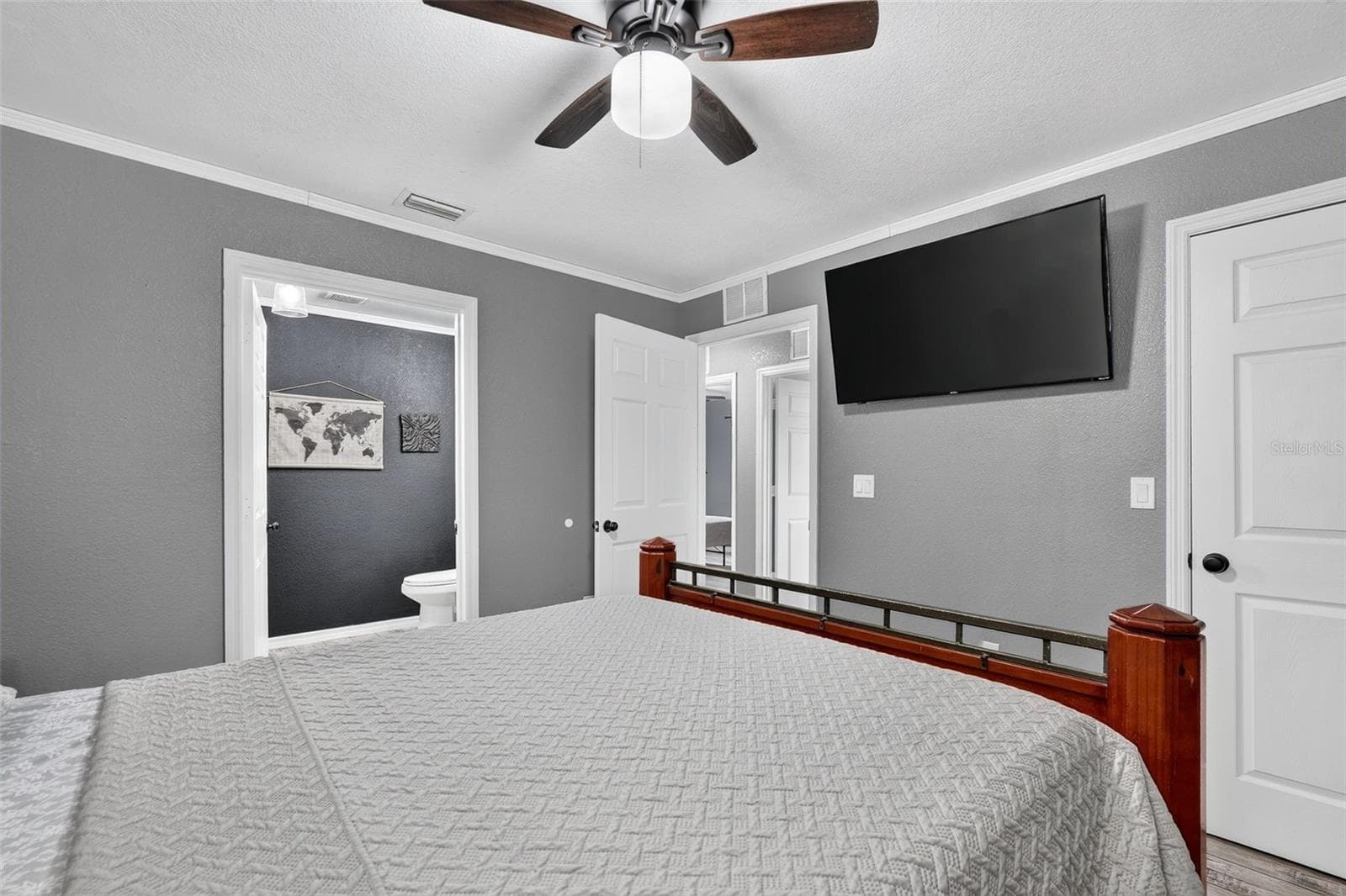 Single Family Residence at 21883 CATHERINE AVE, PORT CHARLOTTE, photo 21 of 38