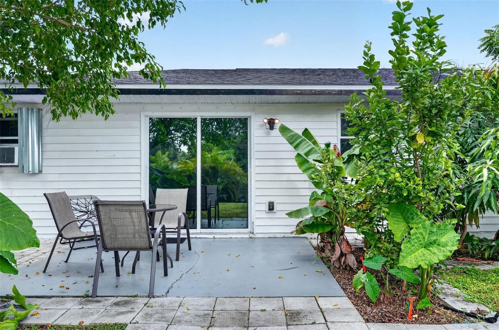 Single Family Residence at 21883 CATHERINE AVE, PORT CHARLOTTE, photo 33 of 38