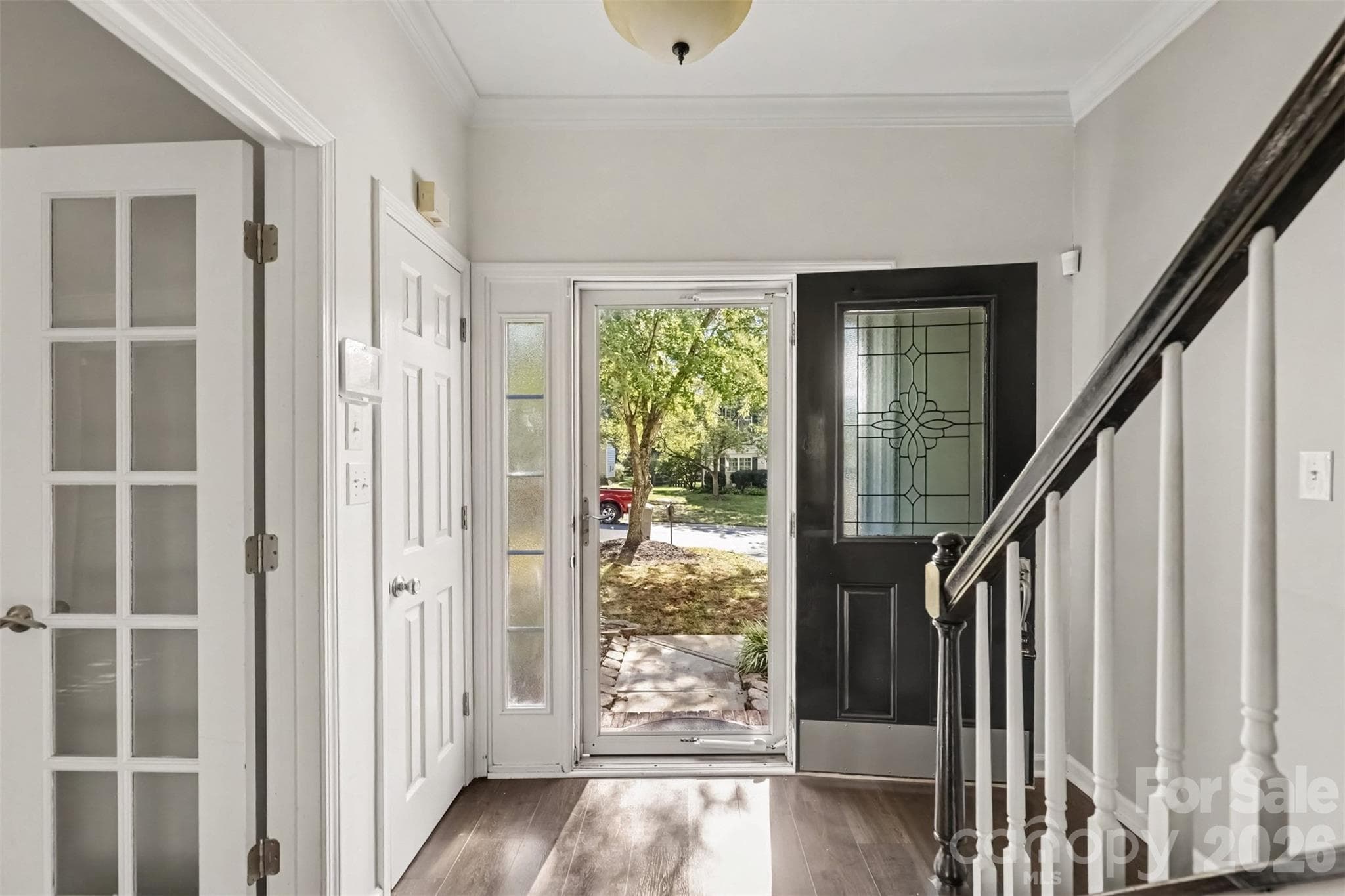Single Family Residence at 9423 Willow Tree Lane, Charlotte, photo 6 of 38