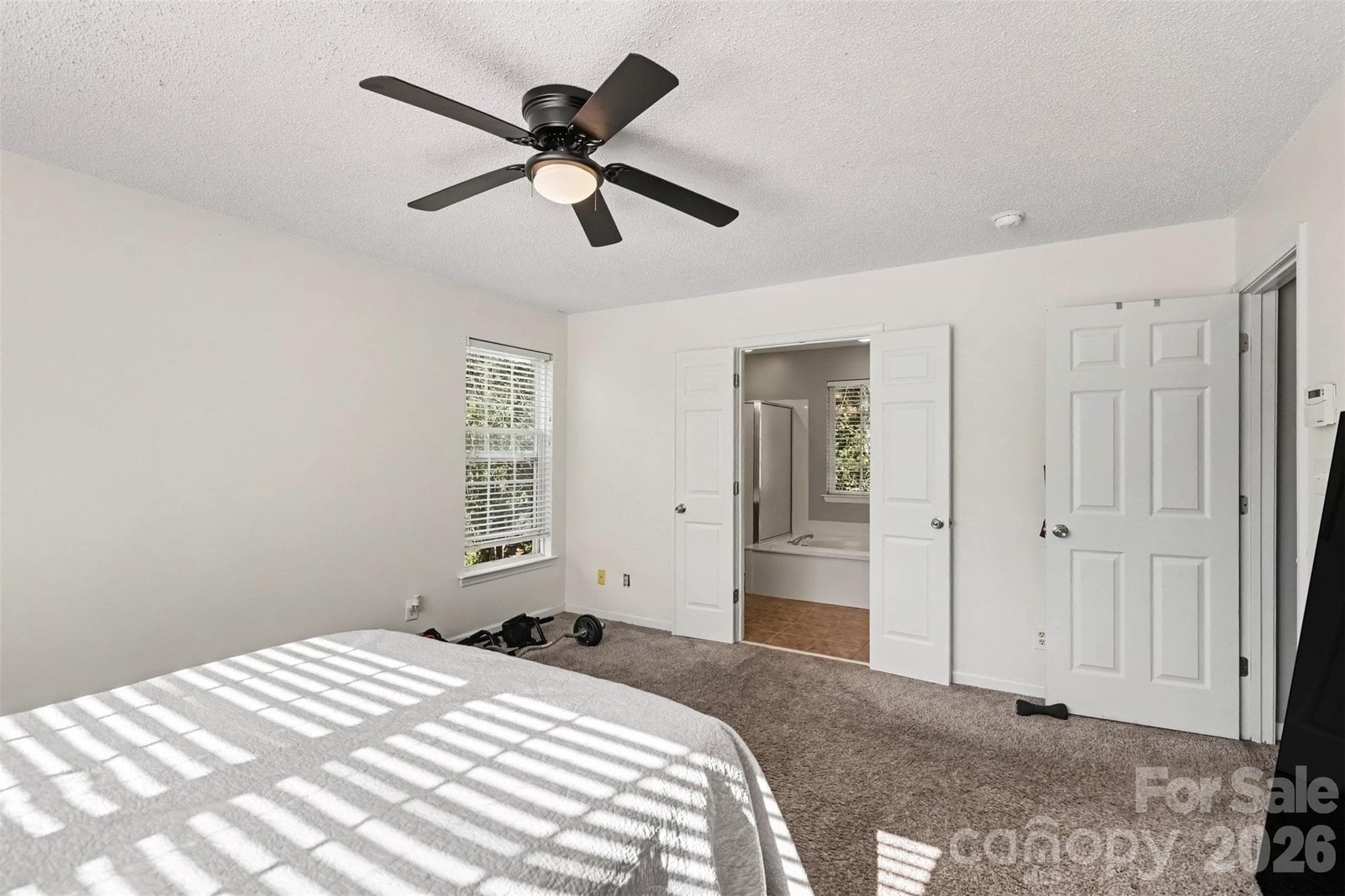 Single Family Residence at 9423 Willow Tree Lane, Charlotte, photo 19 of 38