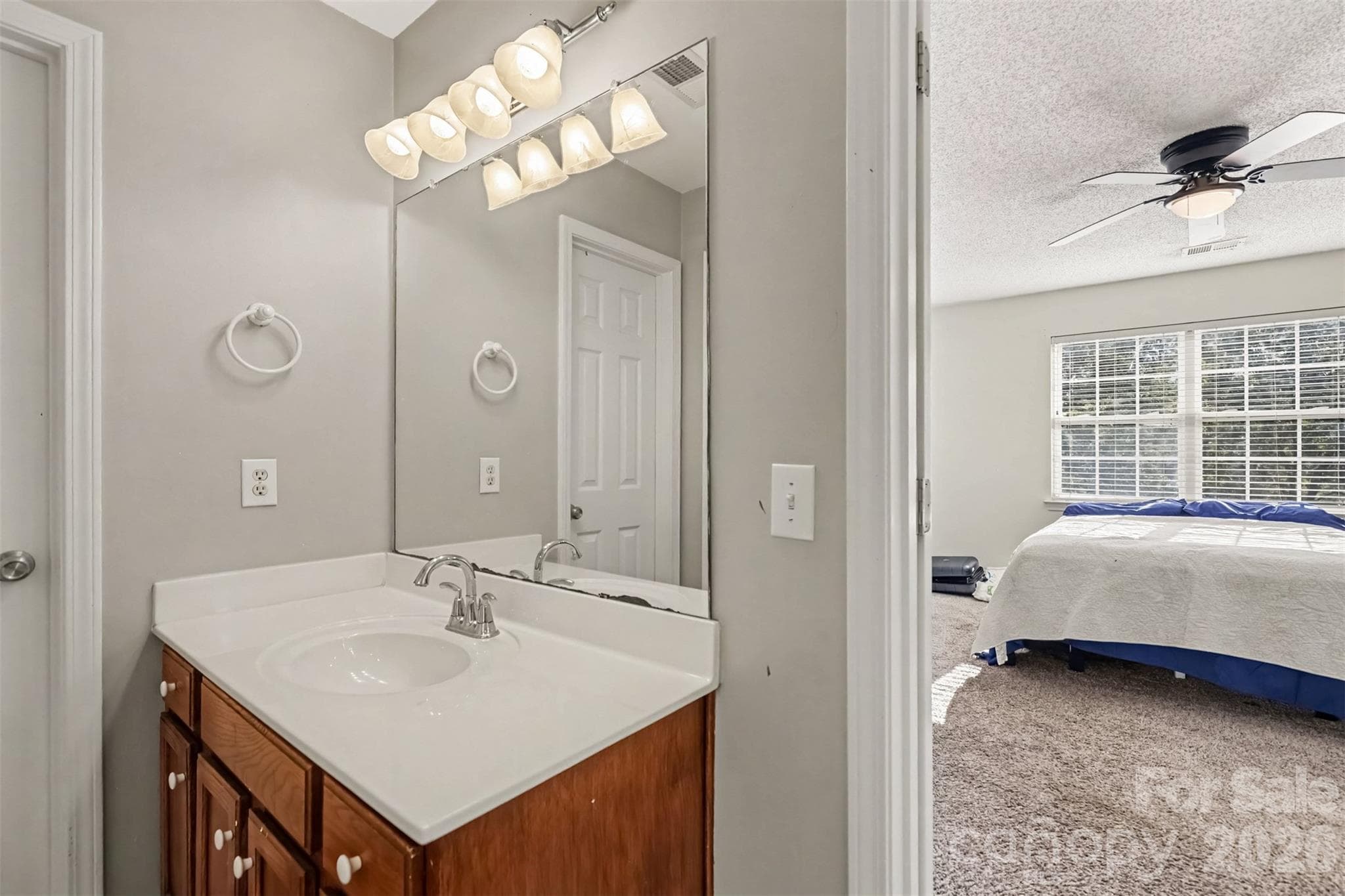Single Family Residence at 9423 Willow Tree Lane, Charlotte, photo 21 of 38