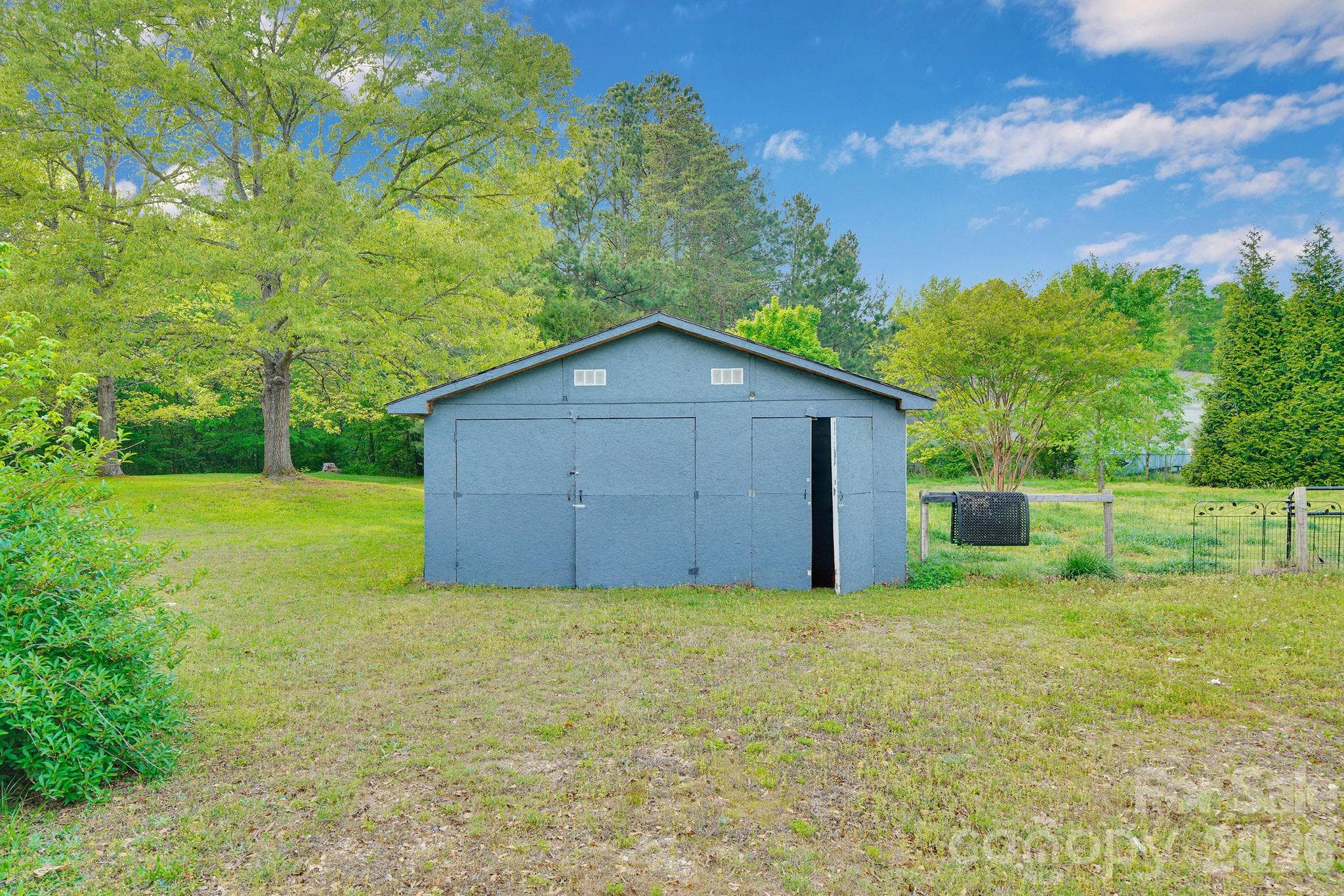 Single Family Residence at 1260 Russell Road, Rock Hill, photo 13 of 48