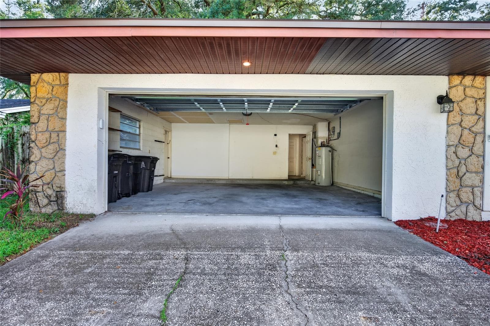 Single Family Residence at 608 PARKWOOD AVE, ALTAMONTE SPRINGS, photo 4 of 28