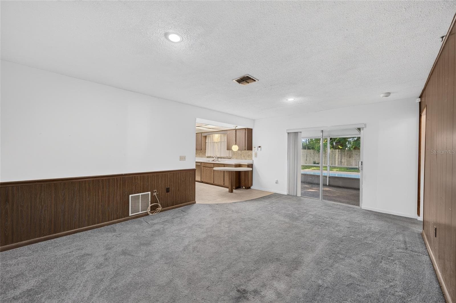 Single Family Residence at 608 PARKWOOD AVE, ALTAMONTE SPRINGS, photo 14 of 28