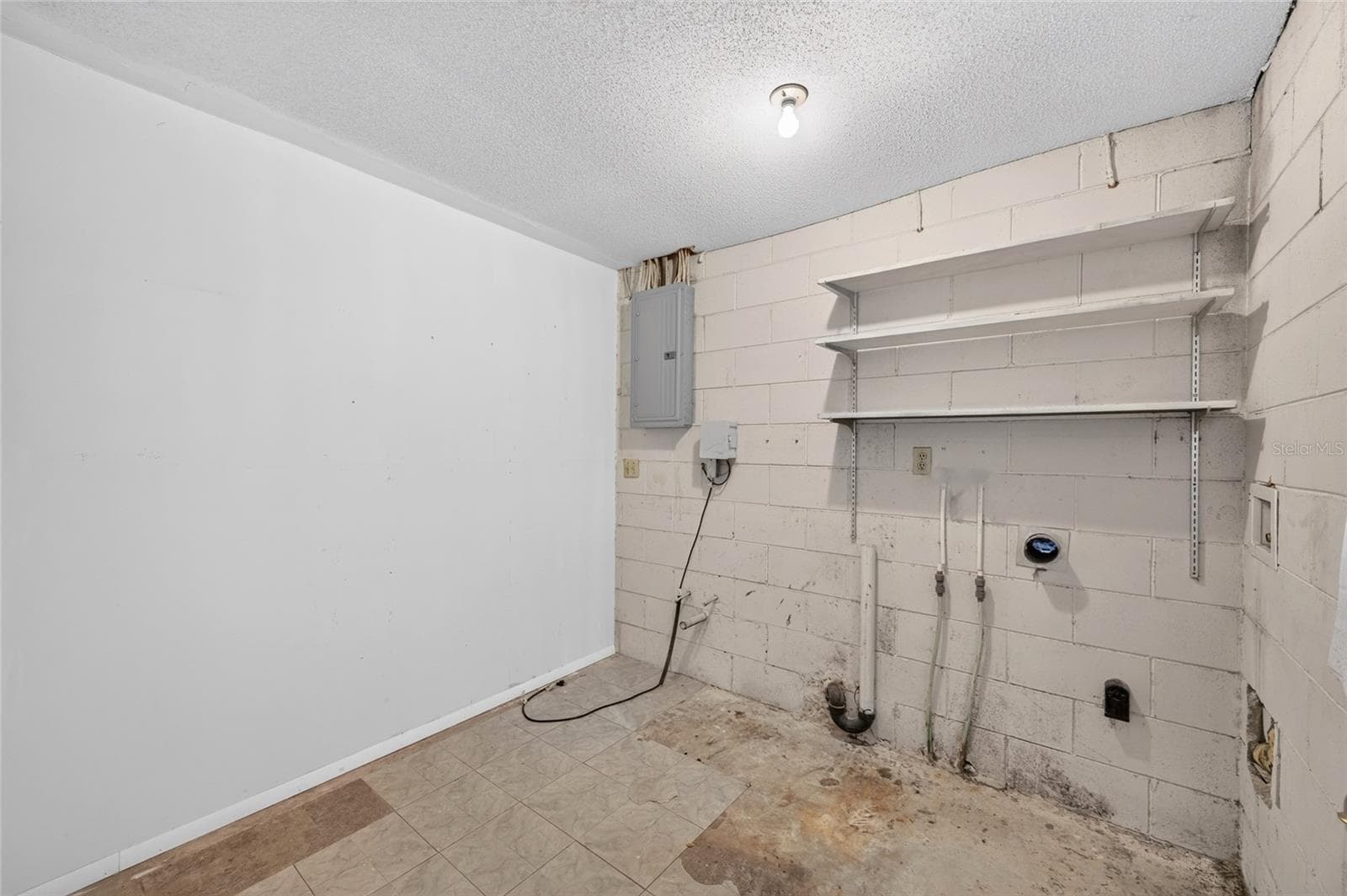 Single Family Residence at 608 PARKWOOD AVE, ALTAMONTE SPRINGS, photo 20 of 28
