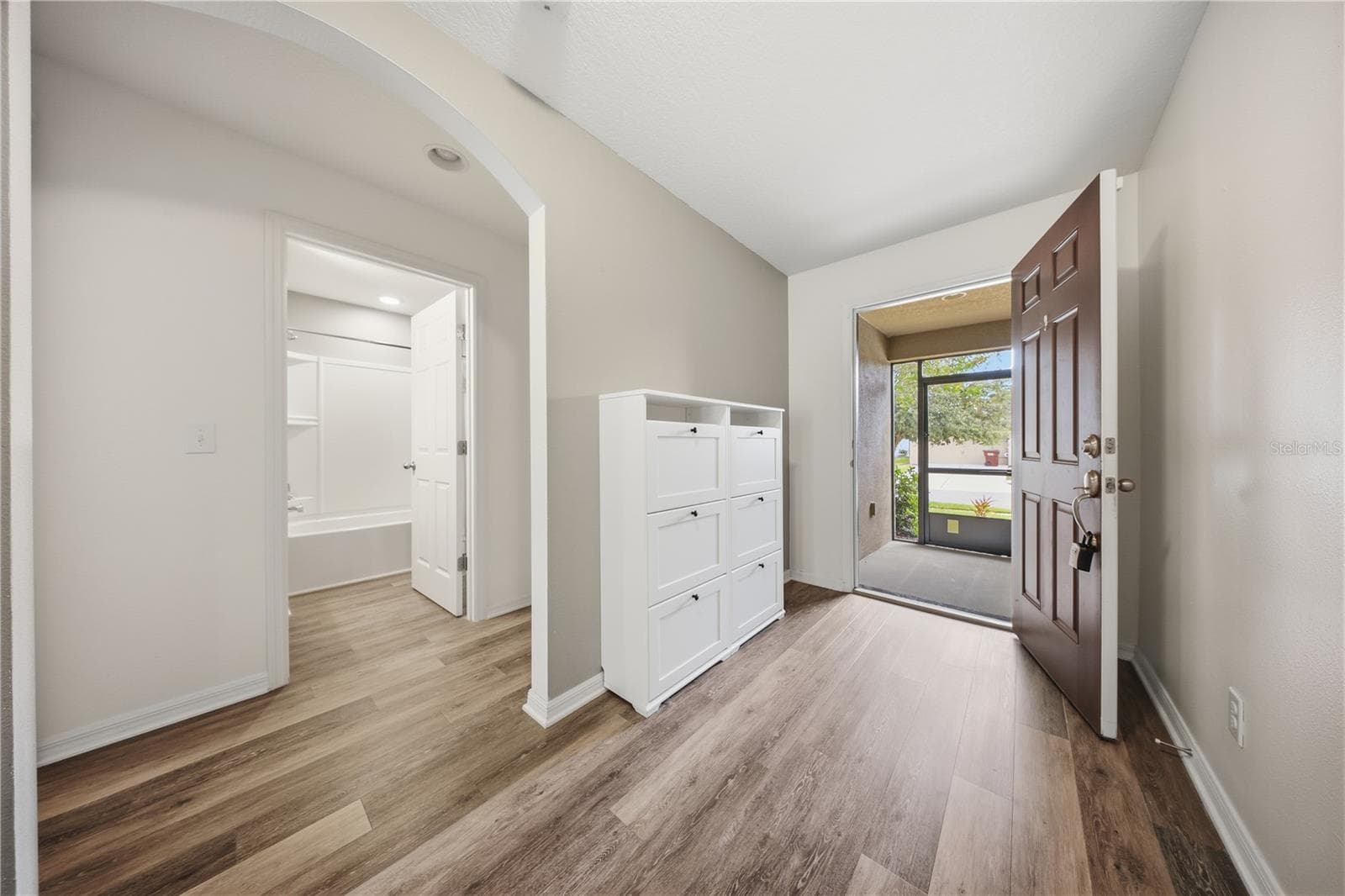 Single Family Residence at 1151 WOODLARK DR, HAINES CITY, photo 4 of 42