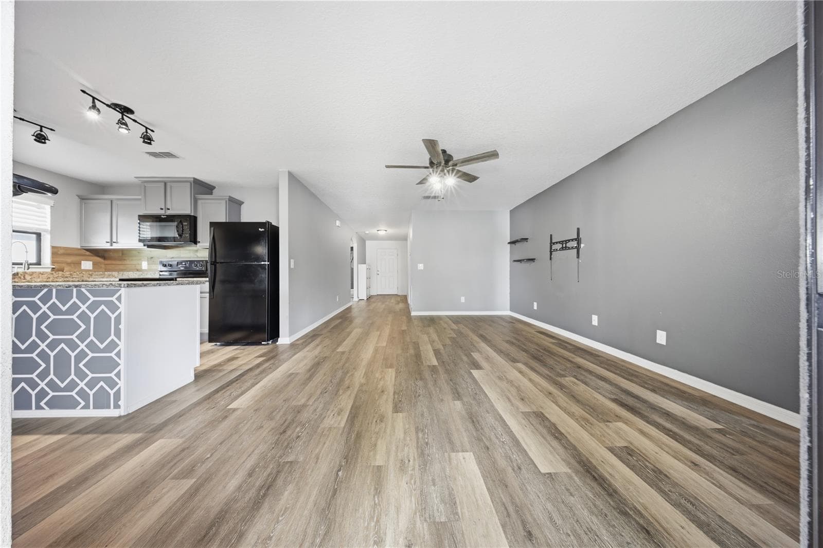 Single Family Residence at 1151 WOODLARK DR, HAINES CITY, photo 9 of 42