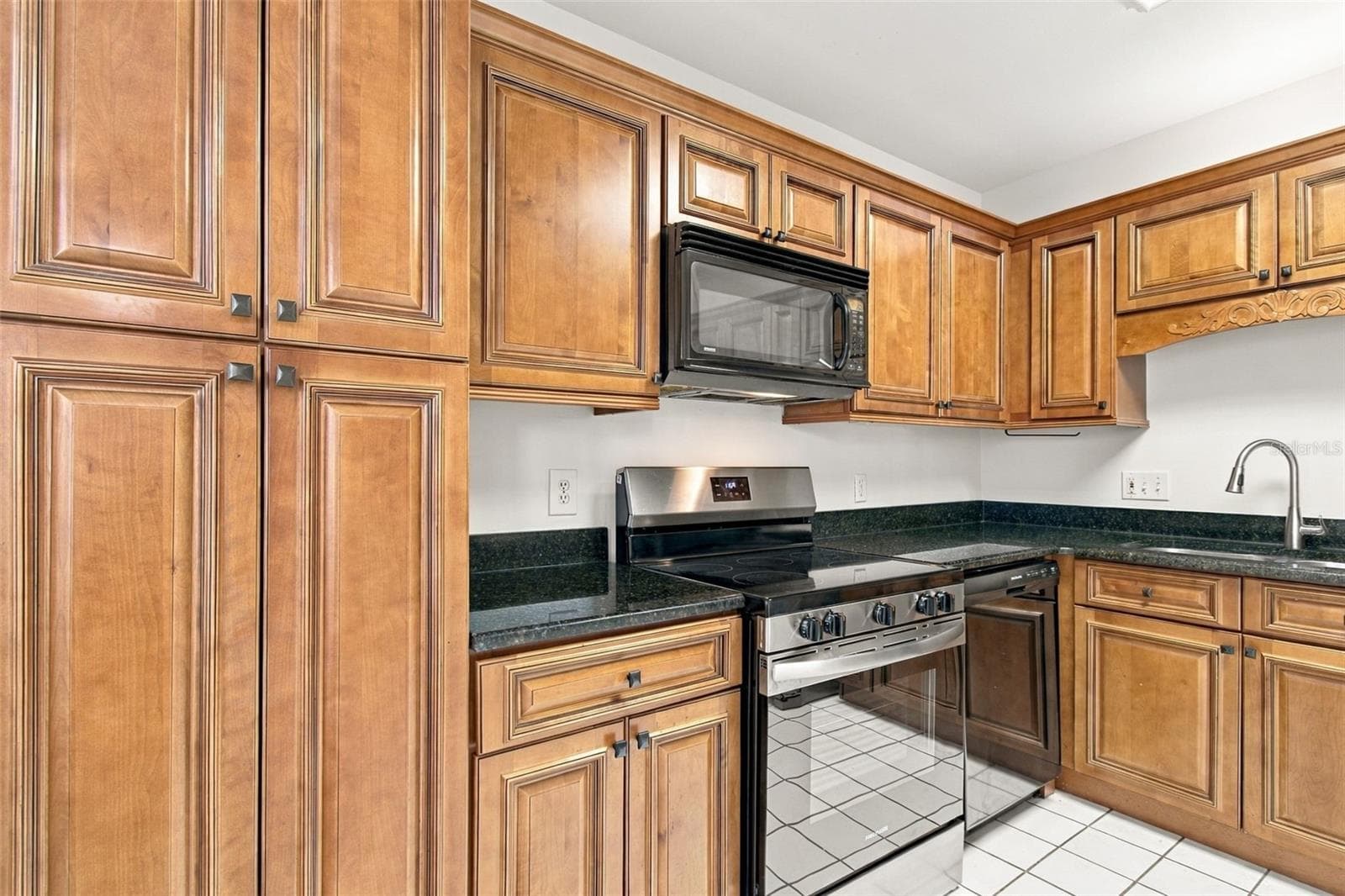 Condominium at 315 S EDISON AVE #8, TAMPA, photo 16 of 44