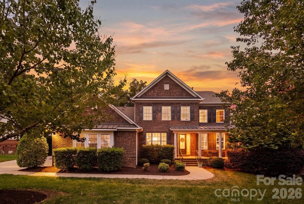 7123 Yellowhorn Trail