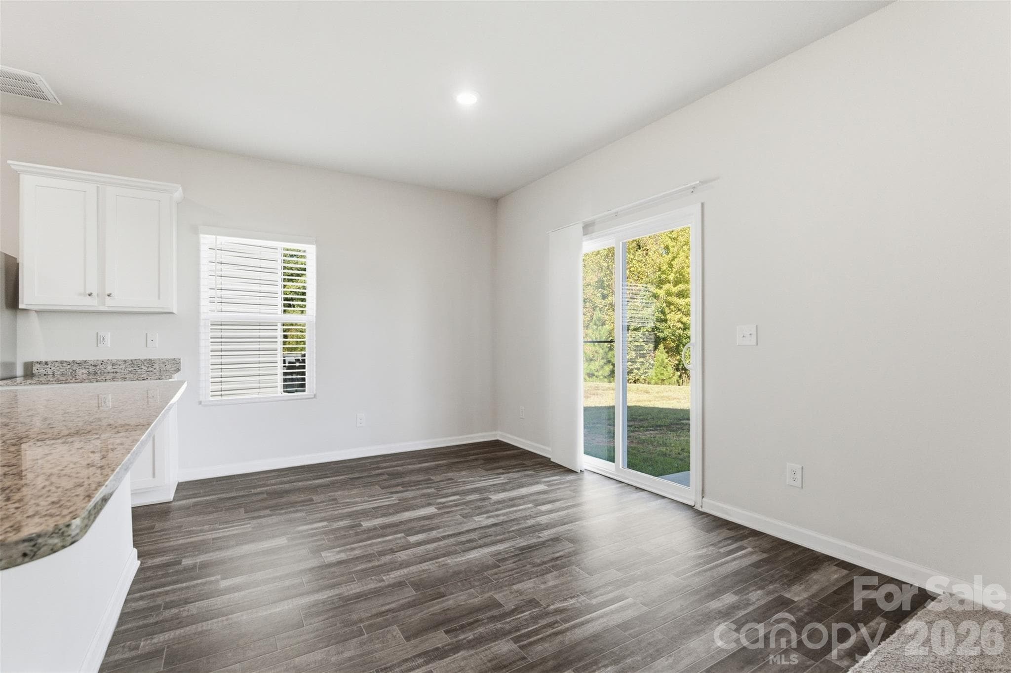 Single Family Residence at 5335 Upton Place, Charlotte, photo 9 of 19