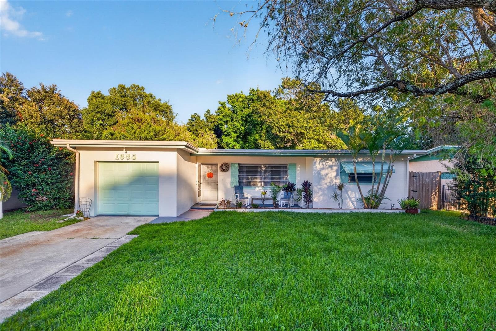 Single Family Residence at 1835 WEST DR, CLEARWATER, photo 2 of 23