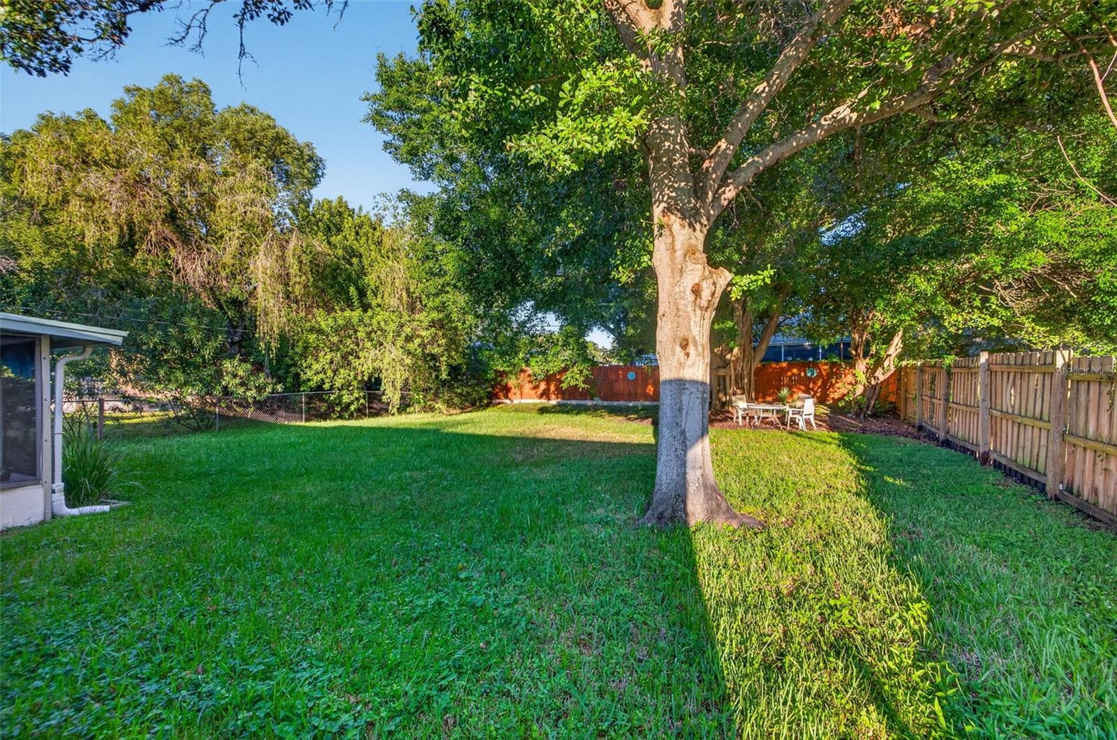 Single Family Residence at 1835 WEST DR, CLEARWATER, photo 20 of 23