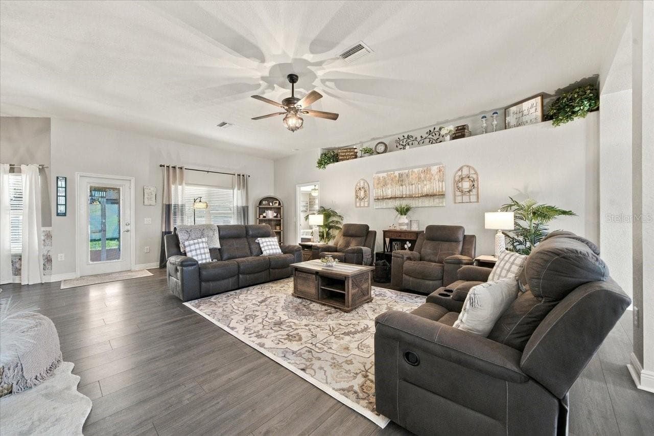 Living Room - 3698 FANTASY WAY, BROOKSVILLE