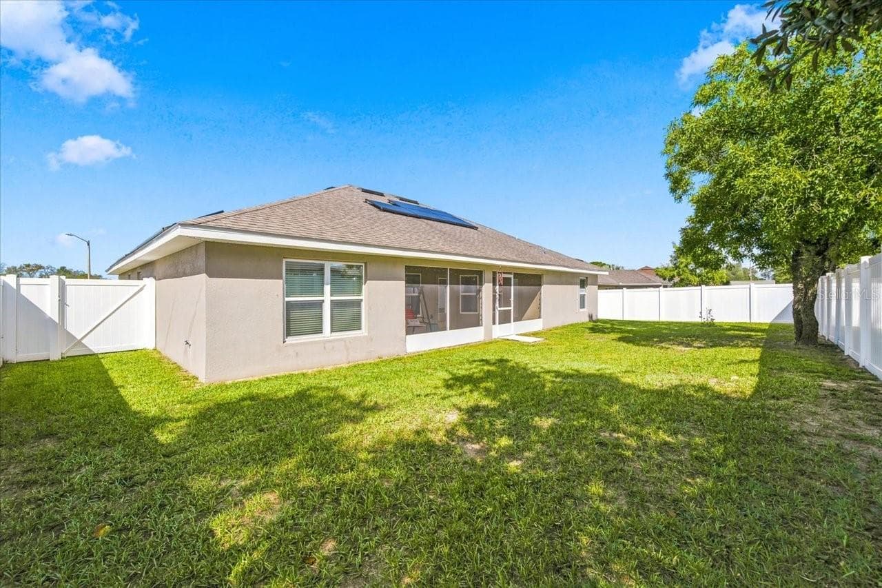 Backyard - 3698 FANTASY WAY, BROOKSVILLE