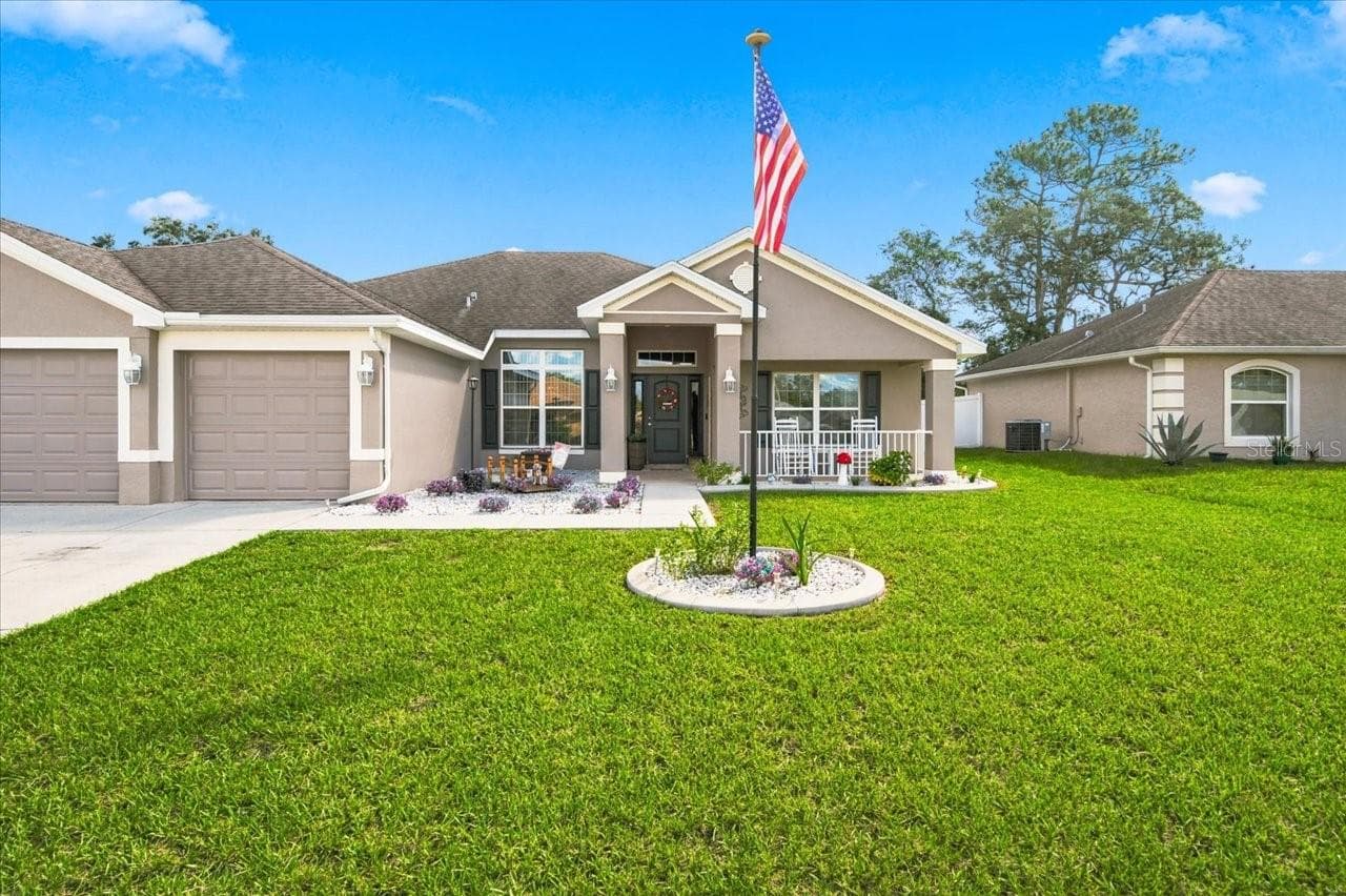Frontyard - 3698 FANTASY WAY, BROOKSVILLE